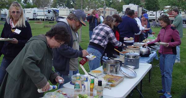 Pot Luck Chili Dinner